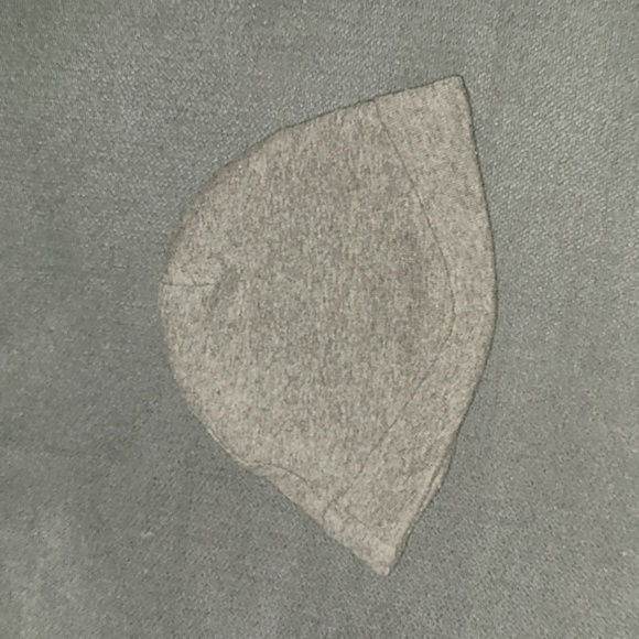 Gerber Hats (0-6mon) - Picture 2 of 4